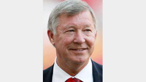 퍼거슨 前감독 뇌수술… 축구스타들 “쾌유 기원”