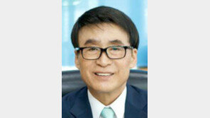 씨월드고속훼리 이혁영 회장, 목포복지재단에 1000만원 기탁