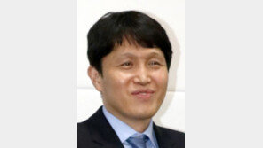 위성우 감독, 4년 더… 우리은행과 2022년까지 재계약