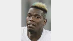 월드컵 코앞인데… 러시아 ‘인종차별’ 망신