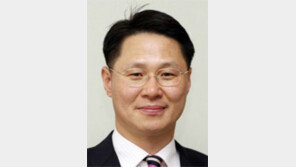 [동서남북/강정훈]권력 좇는 씁쓸한 지방 철새들