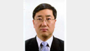 ‘드루킹 특검’ 수사지원단장 내정 신호종 누구?…‘옷로비 특검’ 근무 경험