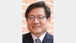 서울대 38년만에 의대출신 총장