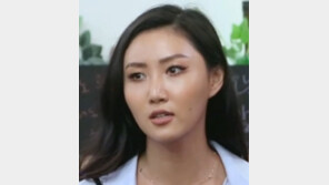 ‘인생술집’ 화사 “평범한 회사원 1년간 짝사랑→2년 반 연애”