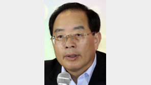 하윤수 교총회장 “청와대 교육수석 부활을”