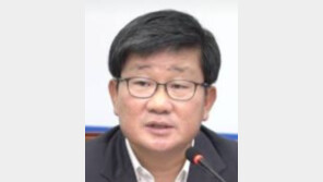 전해철, 김경수 구속 영장에 “특검, 무리한 수사…法, 공정한 판단 기대”