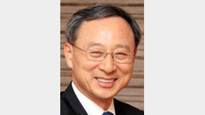 KT, 4차산업혁명 총력전… 5년간 23조 투자 3만6000명 뽑는다