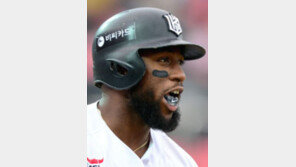 LG, PS는 신기루였나… SK에 8회 3점포 허용 또 무너져