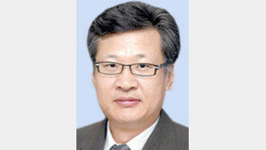 [오늘과 내일/신치영]언제까지 질러놓고 주워 담을 건가