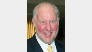 “공공기관이 아이들 무거운 신발 벗겨줘야”