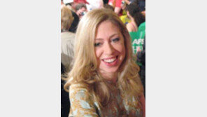 클린턴 전 대통령 딸 첼시, 제2회 ‘반기문 여성 권익상’ 수상