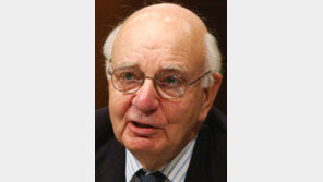 “美 금권정치에 빠져 모든 게 엉망진창”