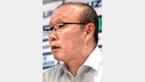 “박항서 매직 시즌3” 베트남 다시 들썩