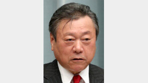 ‘국회 개그맨’ 된 日사이버보안 담당상