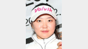 KLPGA 루키 최대어 조아연, 볼빅과 2년 계약