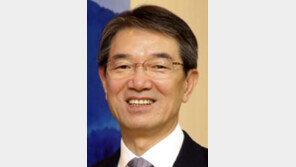 ‘자랑스러운 건국인’ 안철상 대법관