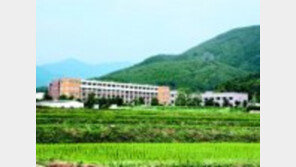 [수능 성적표 배부] 학원 No, 농촌 장성고서 또 만점자…독서가 비결?