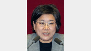국회 정보위원장에 이혜훈… 여성의원 처음
