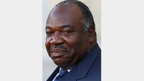 가봉 군사 쿠데타, 하루 만에 진압…“반란군 2명 사살·7명 체포”