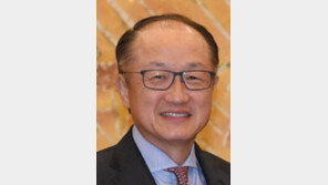 돌연 물러난 김용, 트럼프정부와 갈등설