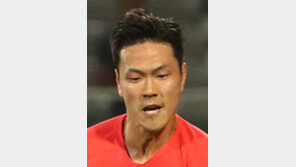 수비 핵 김영권, 공격 핵 황의조 곁으로