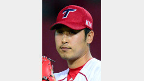 윤석민 연봉 사상 최다 10억5000만원 삭감