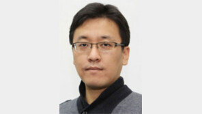 [동서남북/강성명]부산컨트리클럽 이사장 선거 ‘시끌’