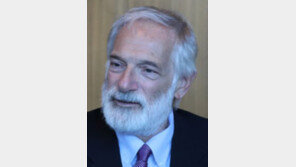 [단독]“北 영변전체 셧다운하고 해체하면 중대 진전”