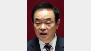 장병완 “오만의 독주 멈추고 文대통령 겸허해져야”