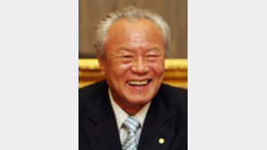 박승 前 한은총재, 7억원 모교에 기부