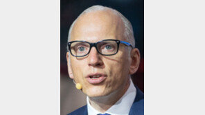 한국 온 BMW 2인자 “고객 신뢰 회복위해 총력”