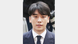 경찰 “승리 성접대 의혹, 일부 사실로 확인”