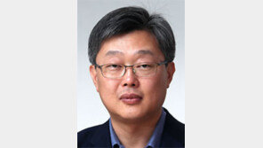 [오늘과 내일/문권모]새로운 이야기의 시대