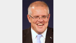 호주 여당연합, 출구조사 뒤집고 총선 승리