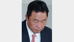 ‘냉가슴 4년’ 전창진, 코트 돌아온다… KBL 징계 철회