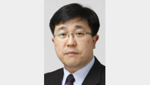 들어야 할 정보 vs 듣고 싶은 정보[오늘과 내일/김영식]