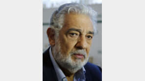 성추문 의혹 도밍고, 맥베스 공연 11시간前 ‘하차’