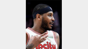 NBA ‘임시직’ 카멜로 앤서니, 달달한 부활 드라마