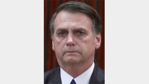 “사람은 언젠가 죽는다”며 격리확대보다 경제가 우선이라는 브라질 대통령