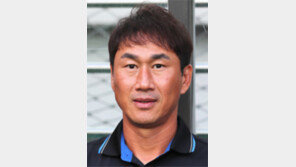 돌아오겠다는 유상철, 뜯어말린 주치의