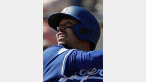 [스포츠 단신]다저스 베츠, 12년 3억6500만달러 추가 계약