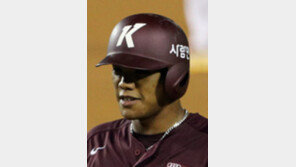 데뷔전 2안타… 러셀! 러셀! 할만하네