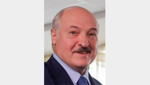 31년 장기집권 길 닦은 ‘유럽 최후 독재자’