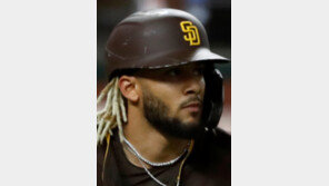 크게 이긴 경기 ‘3B 0S’서 풀스윙은 안돼?