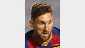 “맨시티-메시 연봉 합의… 5년간 총액 9884억원”