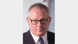 美복지부 대변인 “CDC 과학자들이 반란 모의”