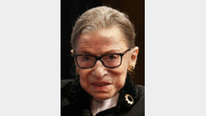 “약자 보듬은 ‘법의 거인’ 잃었다” 美 추모 물결