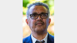 세계 보건수장인 WHO 총장도 자가격리