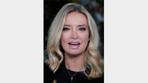 백악관 대변인 “부정투표”… 폭스뉴스도 중계 ‘컷’