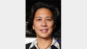 MLB 첫 여성 단장 킴 앙 “1만 파운드의 무게감”